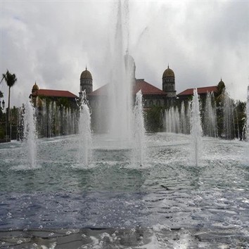 Zedernbrunnen